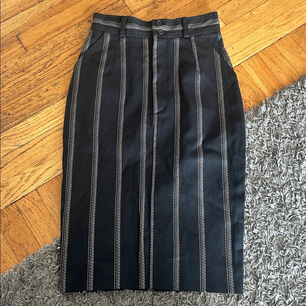 Betsey Johnson Black Pencil Skirt with Gray Pinstripes